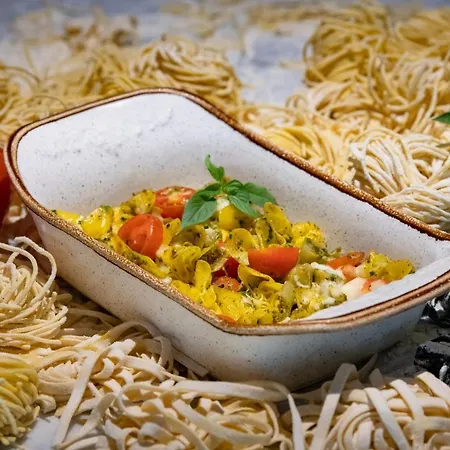 إبيك سانا الغارف فندق 5*